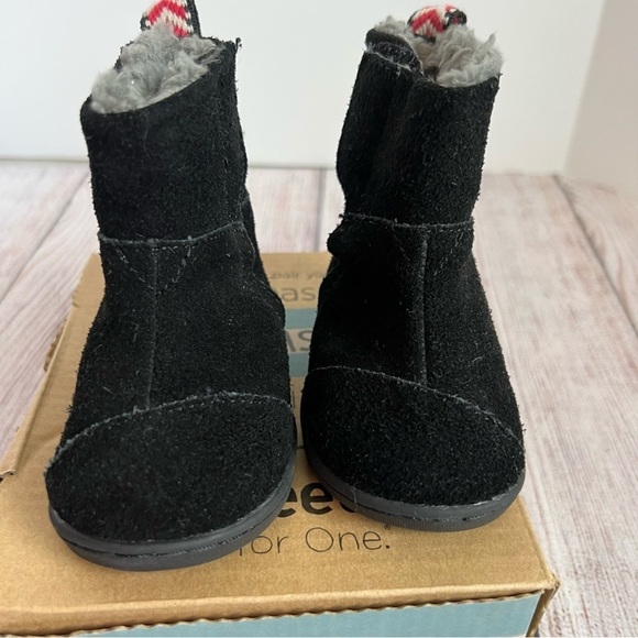 TOMS Nepal Boot Black Suede 3 - Picture 3 of 4